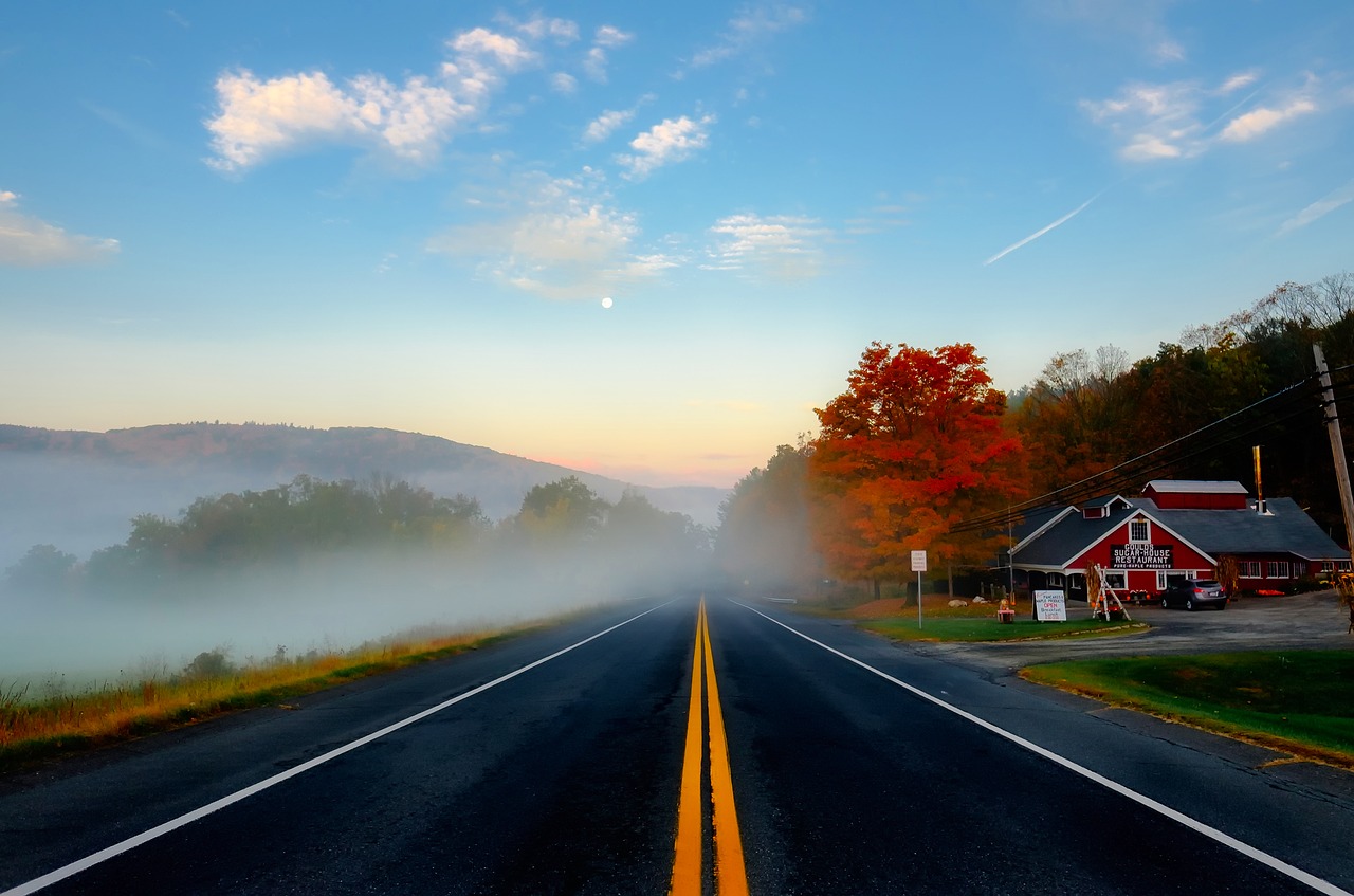 These 6 Driving Tips Will Help Keep You Safe on Rural Roads